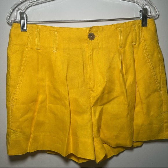 Banana Republic High Waist Yellow Women's Linen Shorts Size 8 - Picture 3 of 16